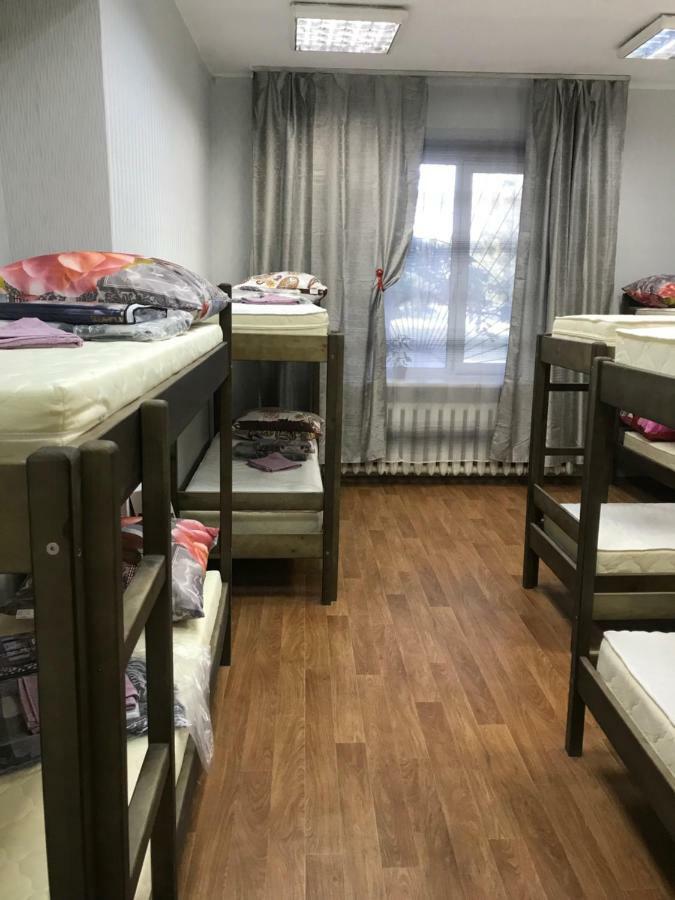 Ararat-Demeevskaya Hostel Kyjev Exteriér fotografie